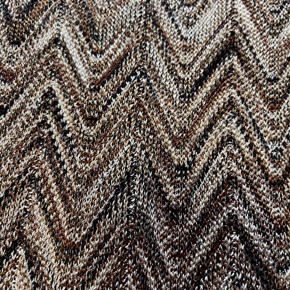 Brown sweater, Chevron, print - Picture 5 of 7